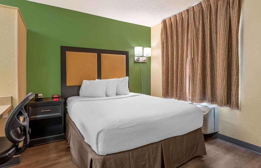 Extended Stay America Select Suites - Chicago - Downers Grove Oda fotoğraf