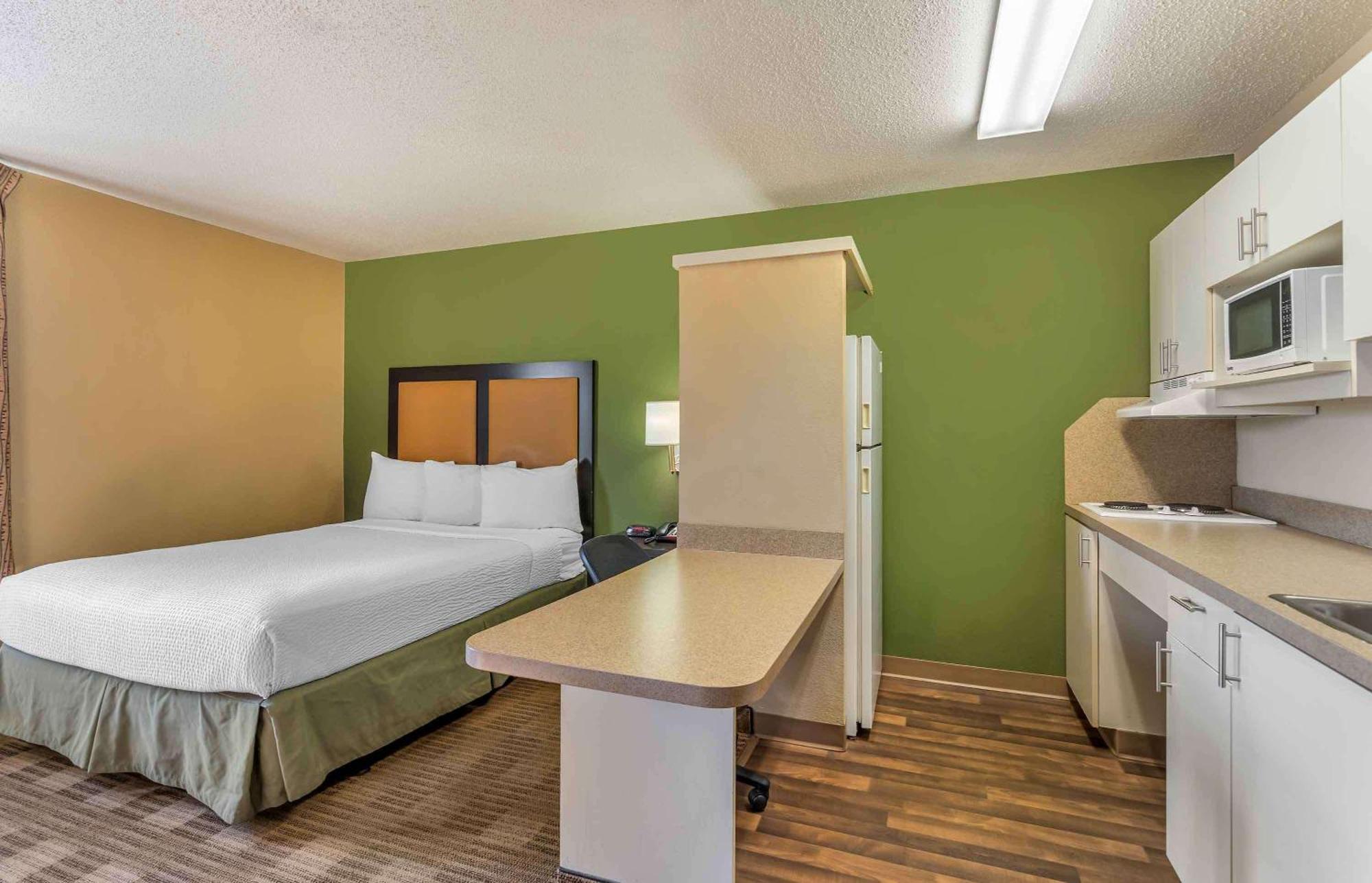 Extended Stay America Select Suites - Chicago - Downers Grove Dış mekan fotoğraf