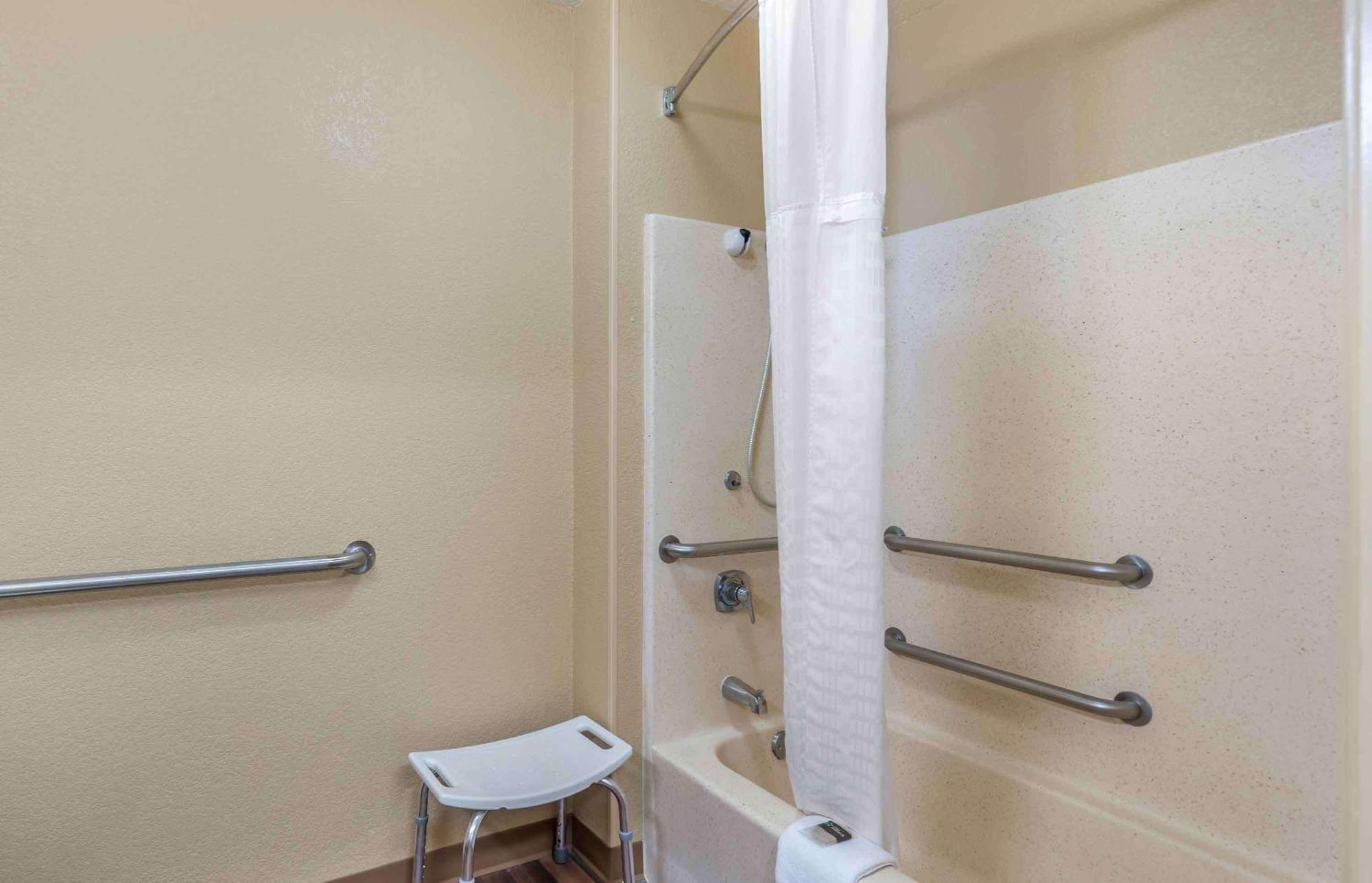 Extended Stay America Select Suites - Chicago - Downers Grove Dış mekan fotoğraf